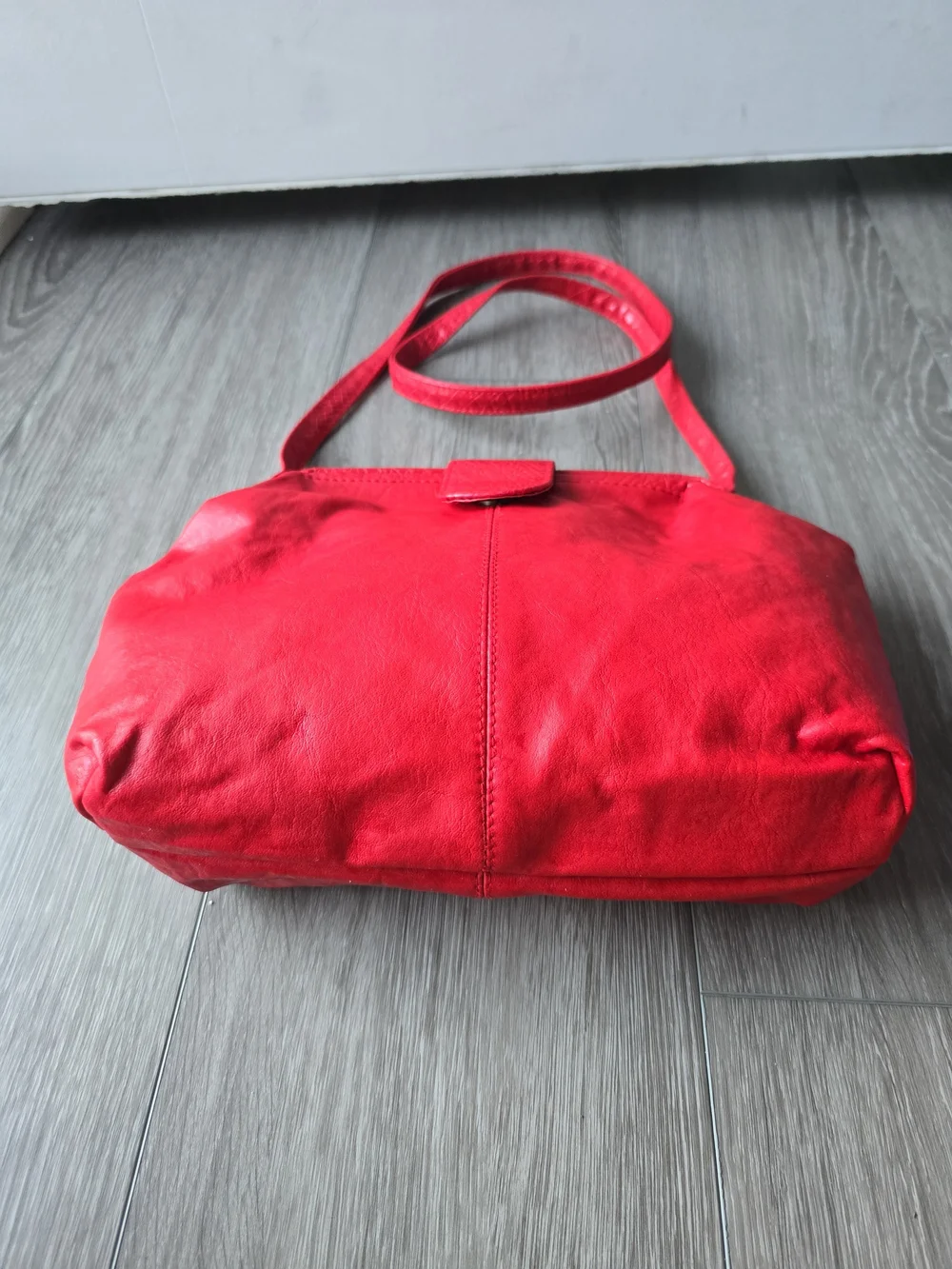 Vintage 80s Monique Red Frame Shoulder Bag Croc Trim Snap Crossbody Retro Chic